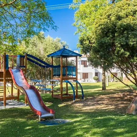Clube Garden Village 4* 阿尔布费拉