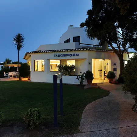 리조트 Clube Garden Village 4*