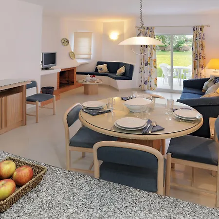 Clube Garden Village 알부페이라