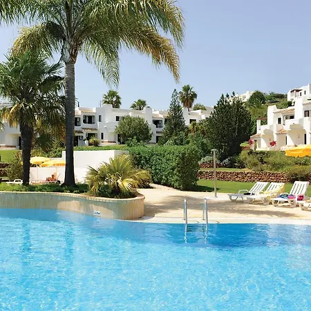 리조트 Clube Garden Village
