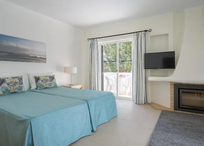 Clube Garden Village Resort