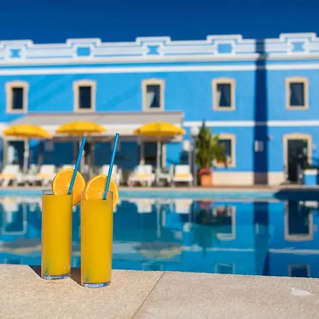 Clube Garden Village Resort