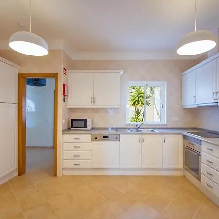 Clube Garden Village Resort 4*