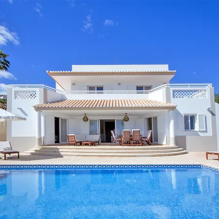 Clube Garden Village Resort