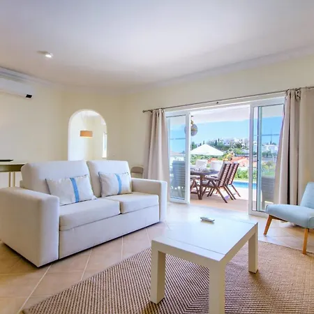 Clube Garden Village Resort