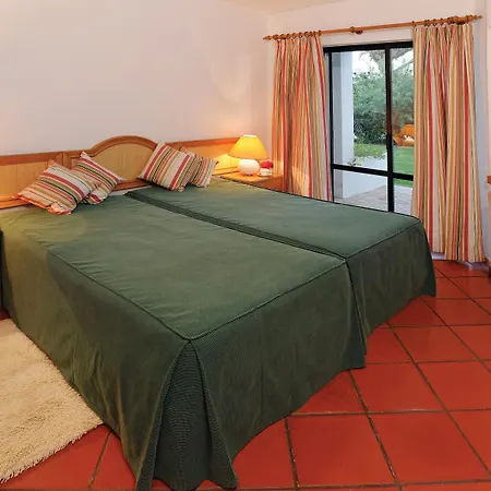 リゾート Clube Garden Village 4*
