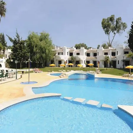 Clube Garden Village 4* アルブフェイラ