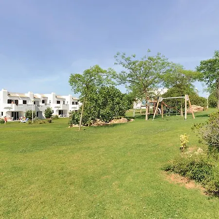 Clube Garden Village Resort